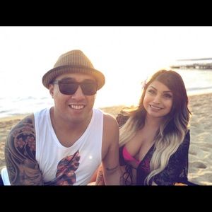 Meet your Posher, Monique